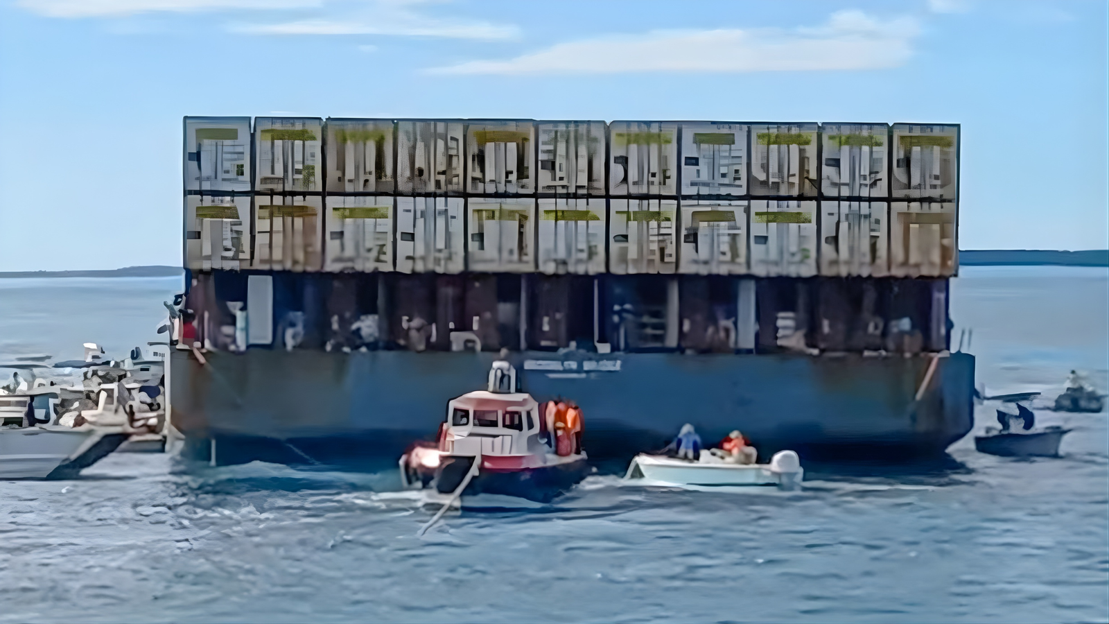 বাহামাসে লুট হওয়া বার্জ ফিরে আসার পরই বাড়ছে বীমা দাবি!